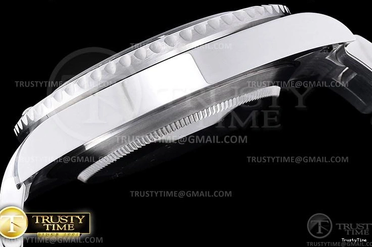 0505 ROLSUB0281 – Submariner 114060 904L SS SS Blk V10 Noob SA WaterResistant 1036